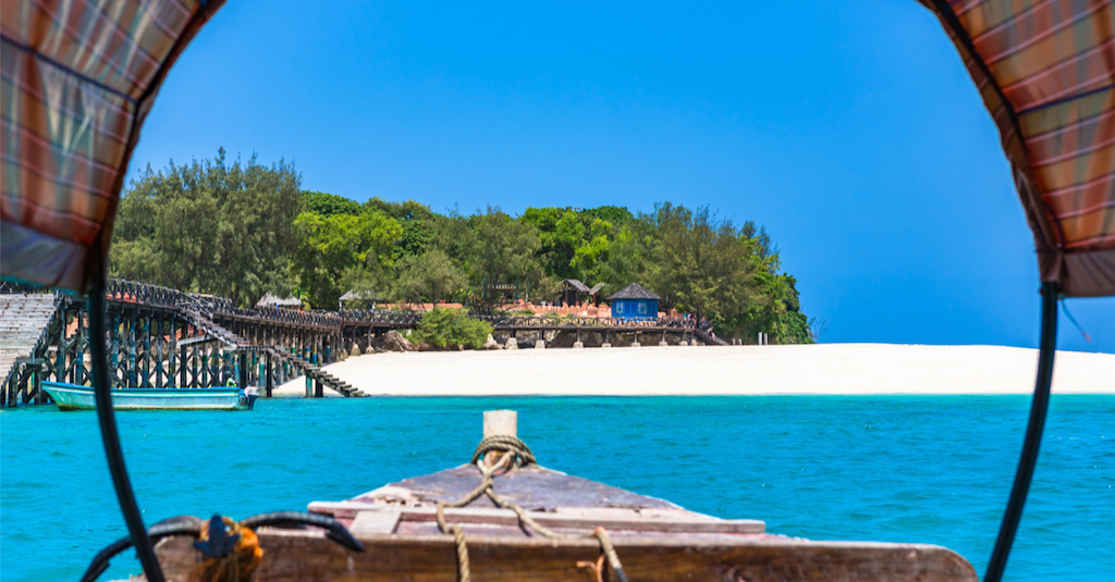 zanzibar dhow ride