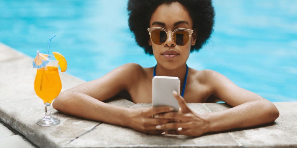 How to Avoid Work-Related Distractions on Vacation
