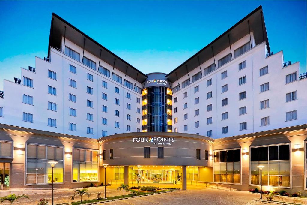 Best Luxury Hotels in Lagos: Four Points Hotel by Sheraton